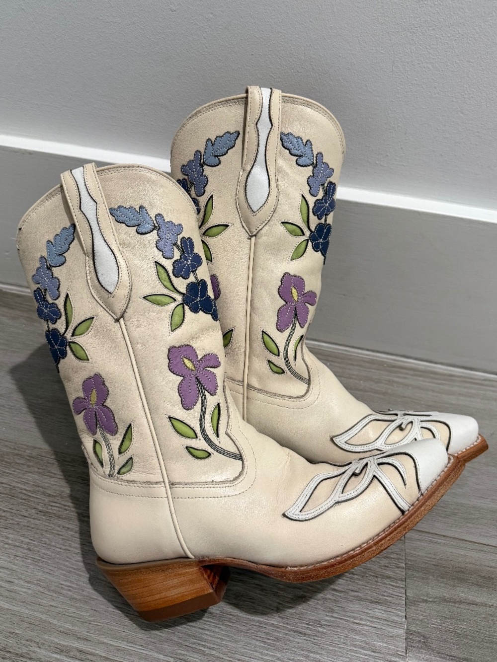 Limited Edition Tecovas - The Sadie Meadow